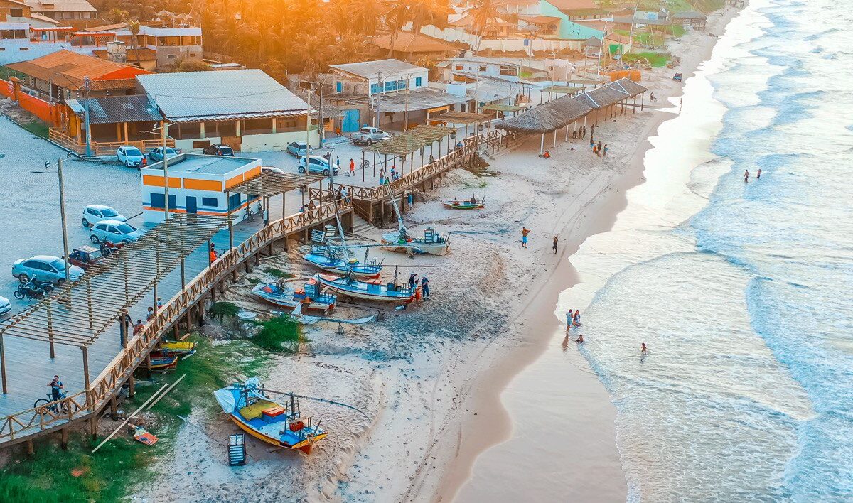 Importante destino turístico de Aracati recebe investimento de R$ 2,9 milhões para recuperação de vias