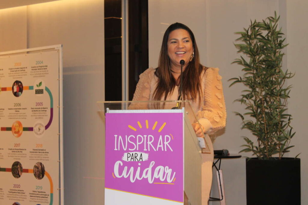 Vilma Freire, secretária do Meio Ambiente e Mudança do Clima do Ceará, anunciou o apoio à PEC formalizada pela Associação Brasileira de Entidades de Meio Ambiente (Abema). Foto: Reprodução/SEMA