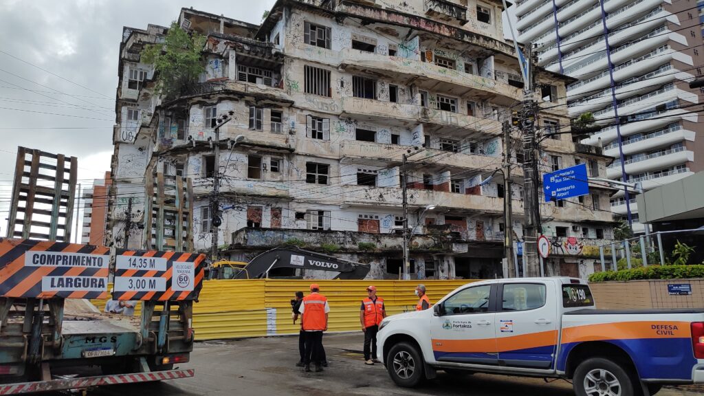 demolição, edifício, estado, fortaleza, São Pedro, TJCE, MPCE