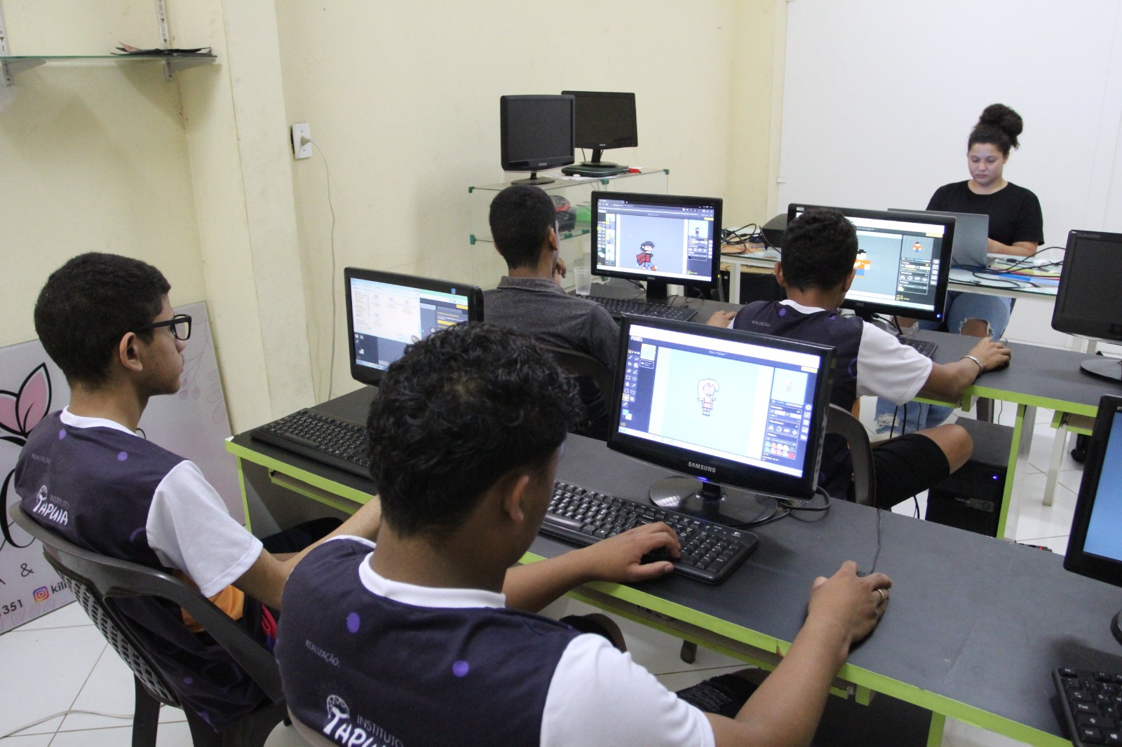 alunos-da-rede-publica-de-ensino-concluem-curso-voltado-para-criacao-de-games-no-interior-do-estado