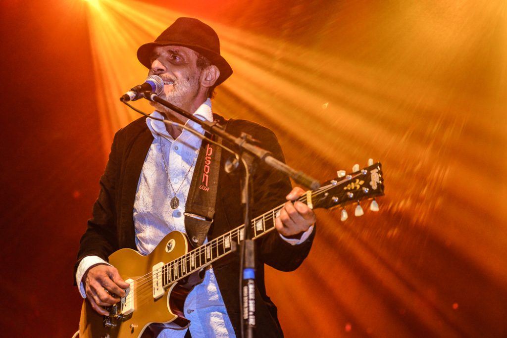 fagner-e-outras-figuras-cearenses-prestam-homenagem-a-cristiano-pinho